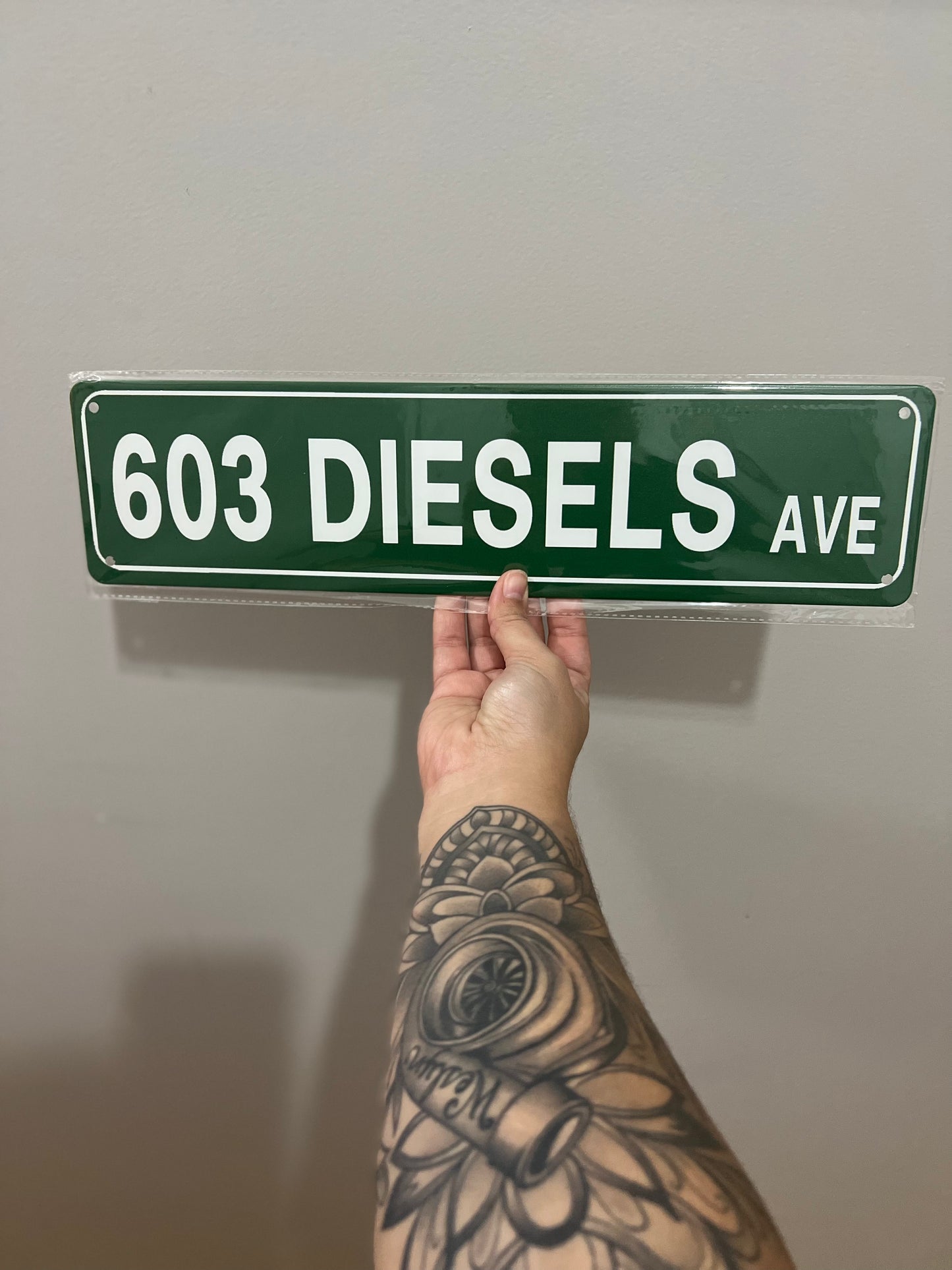 Street Sign (6 Designs)